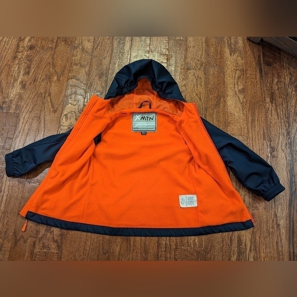 Fleece lined jacket Light Rain Jacket, XMTN Boys Size 4/5 - Picture 5 of 6